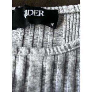 Cider Grey Ribbed Cut-Out Bodysuit – Women’s Small